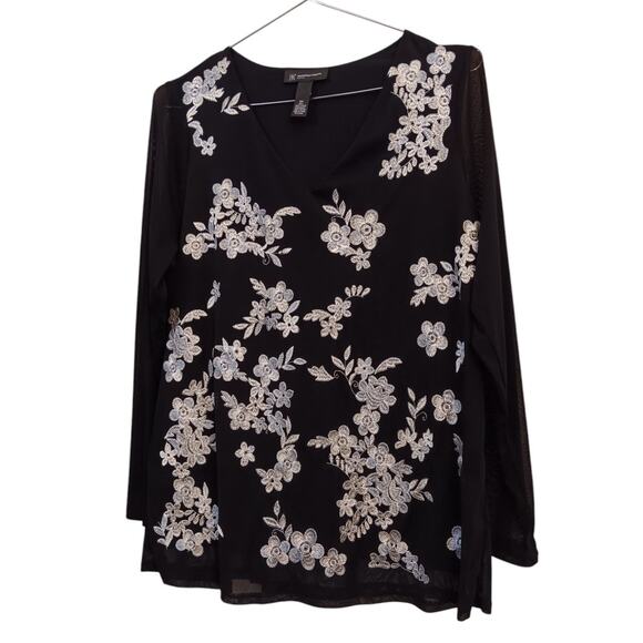 INC Artsy Top‎ Blouse Plus Size 0X/XL Embroidered Floral Romantic Event Career - Picture 1 of 9